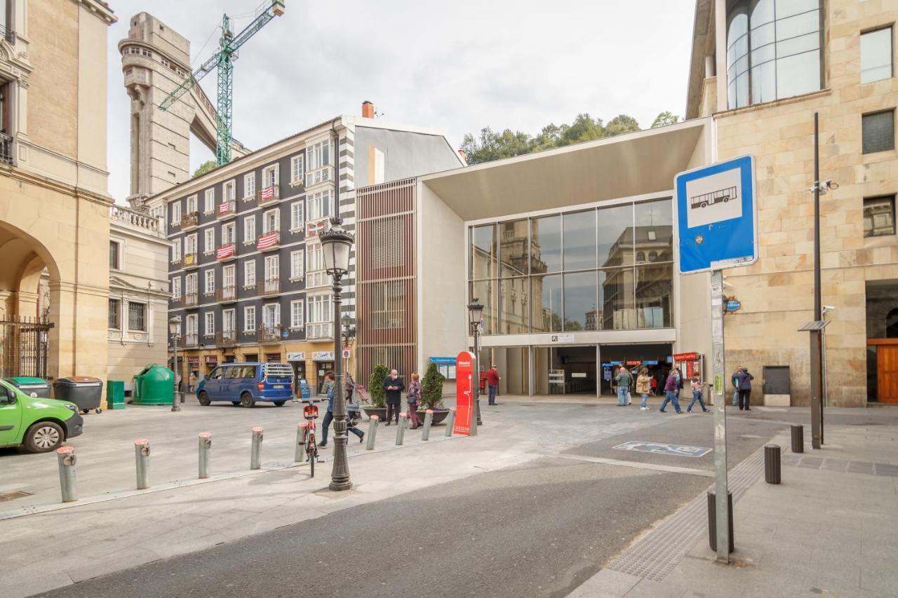 Paseo Del Arenal En El Casco Viejo Apartment Bilbao Exterior photo